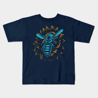 Bee in a sunflower Kids T-Shirt